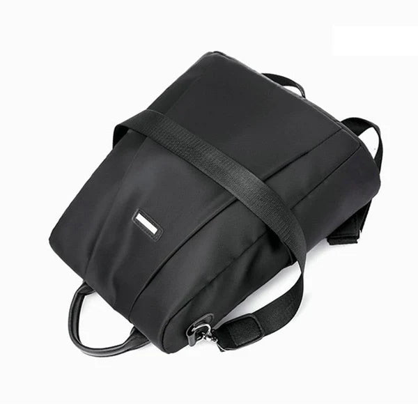 Mochila feminina Zurique - Espaçosa e Impermeável